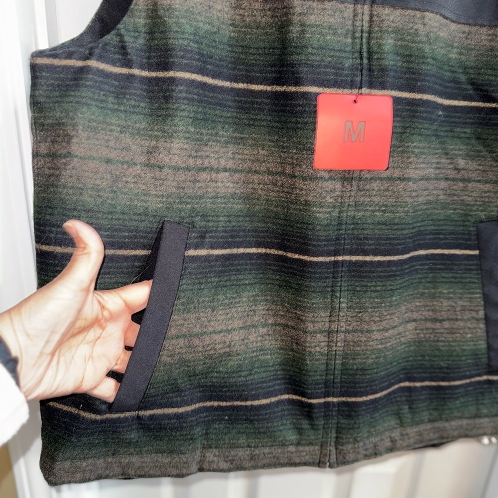 Pendleton NWT Men’s Full Zip Vest M Green Plaid Pockets Gorpcore Outdoor Hiking - Picture 4 of 13